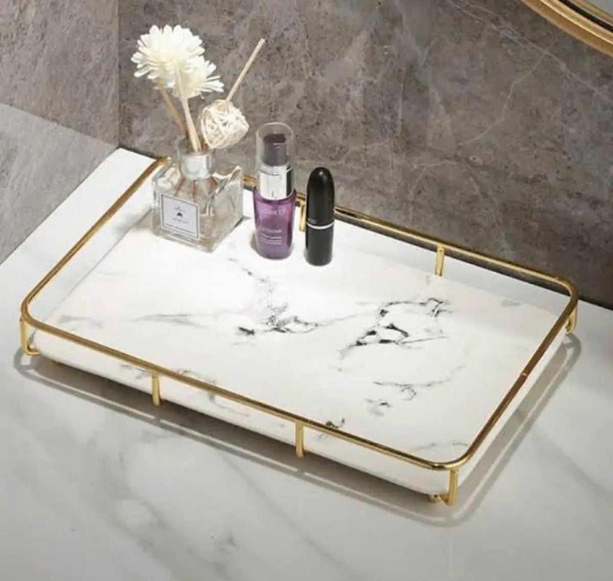 Latest design Vintage Glass For Cosmetics Vanity Tray.